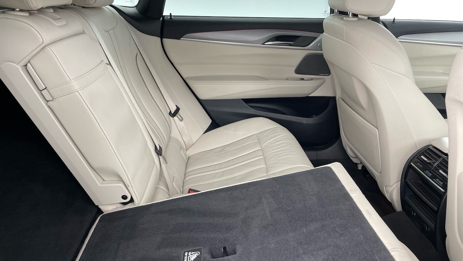 Used BMW 6 Series 2018 for sale - 76948174: Photo 53