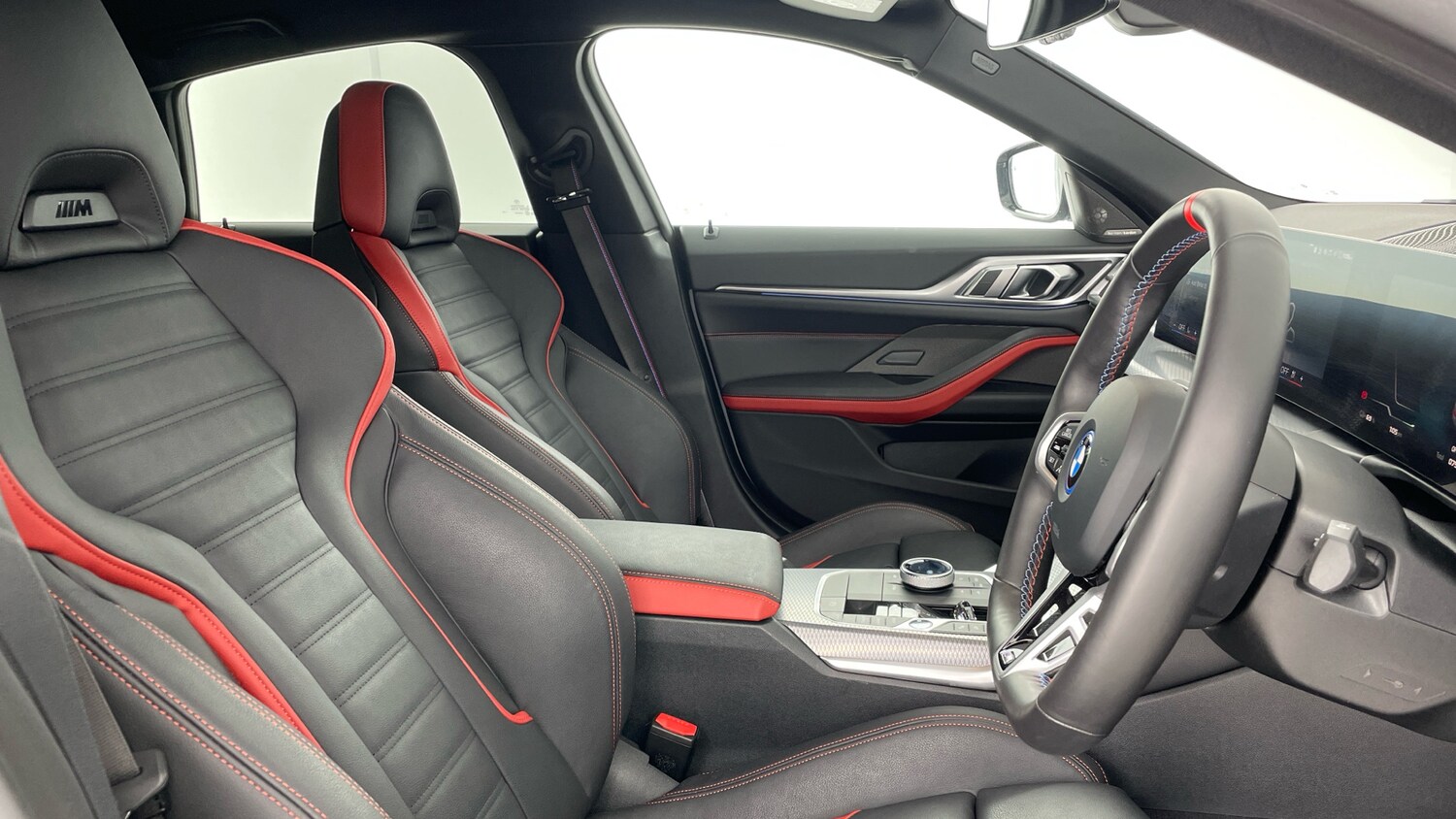 Used BMW i4 2025 for sale - 77883856: Photo 11