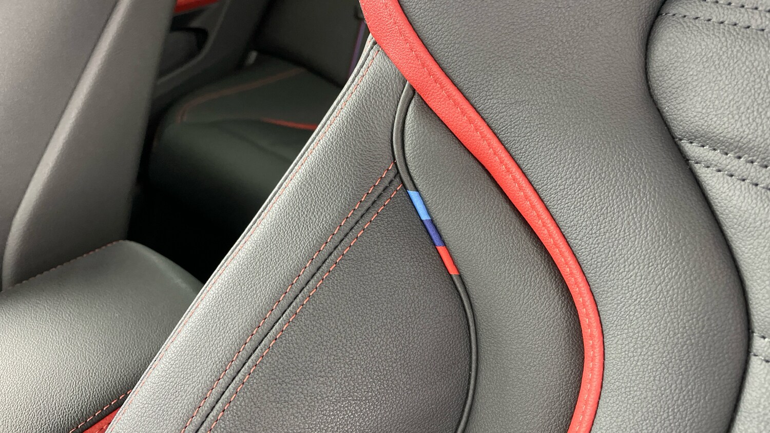 Used BMW i4 2025 for sale - 77883856: Photo 32