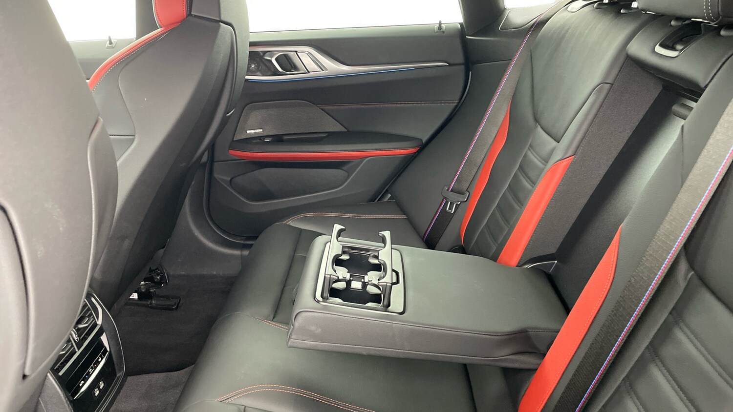 Used BMW i4 2025 for sale - 77883856: Photo 38