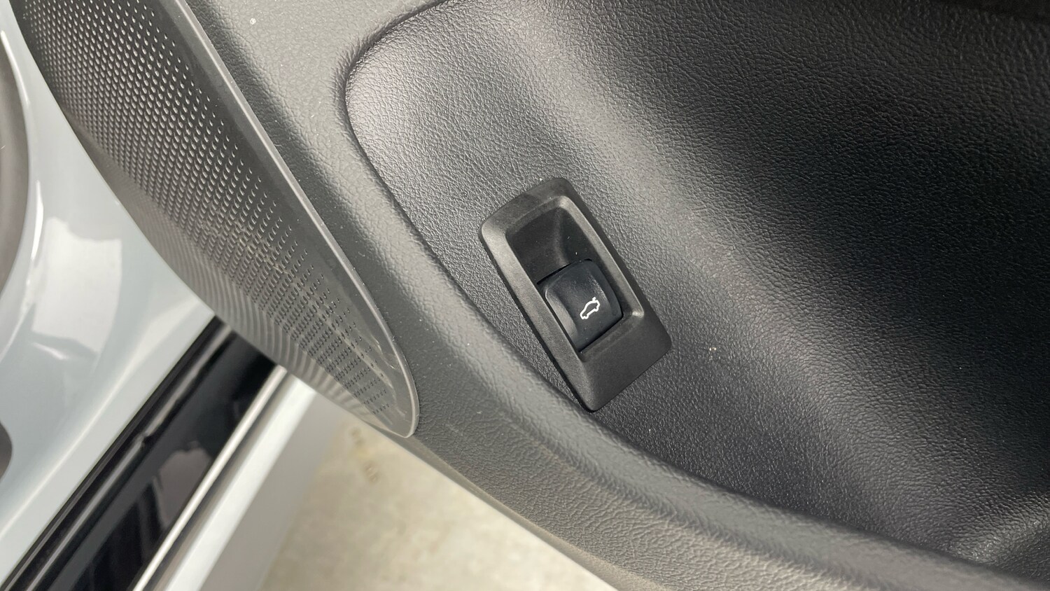 Used BMW i4 2025 for sale - 77883856: Photo 55