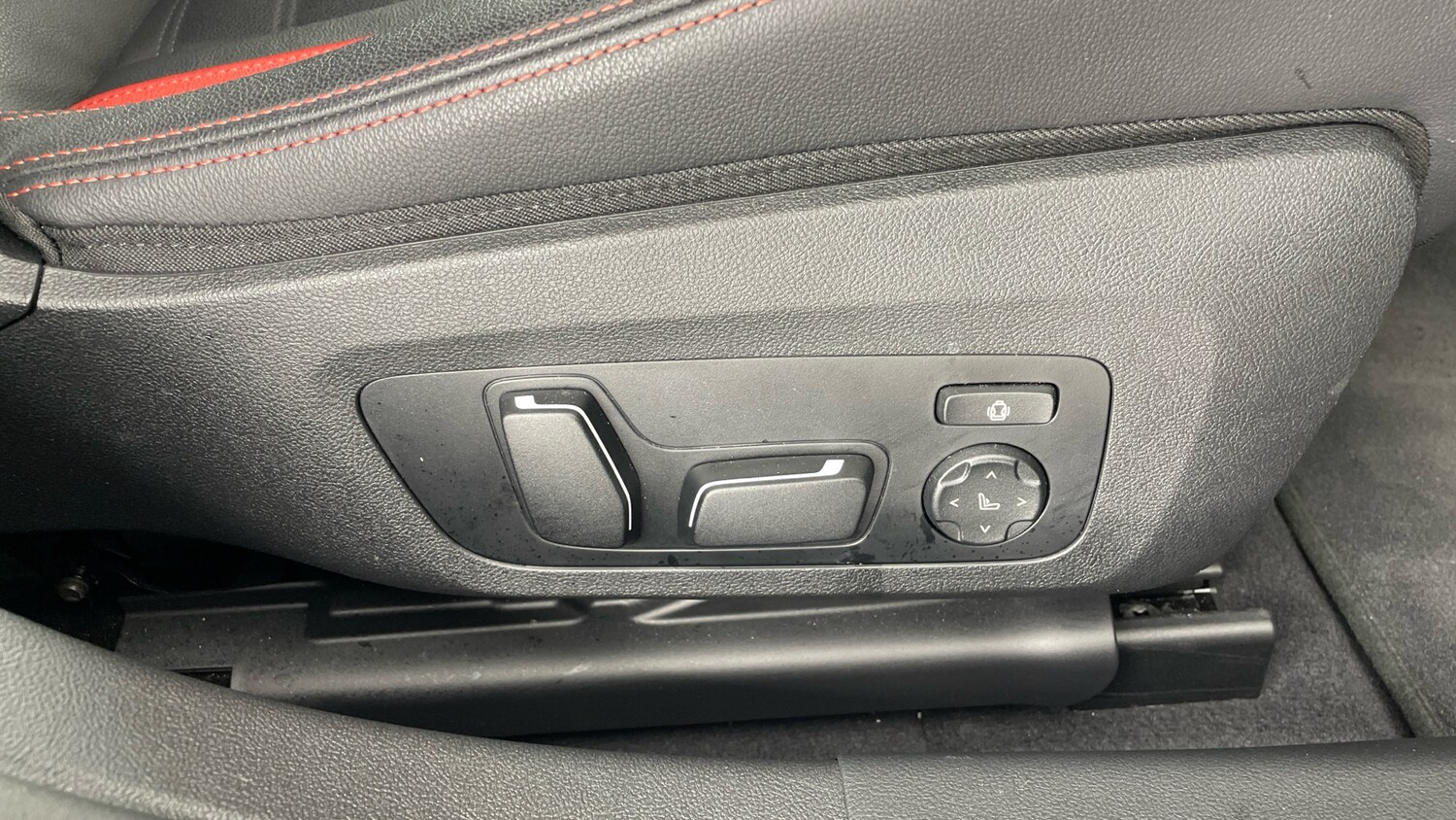 Used BMW i4 2025 for sale - 77883856: Photo 56