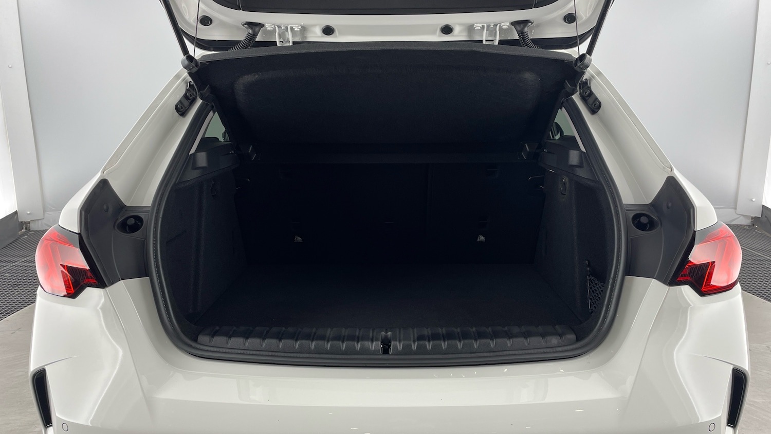 Used BMW 1 Series 2025 for sale - 76466018: Photo 13