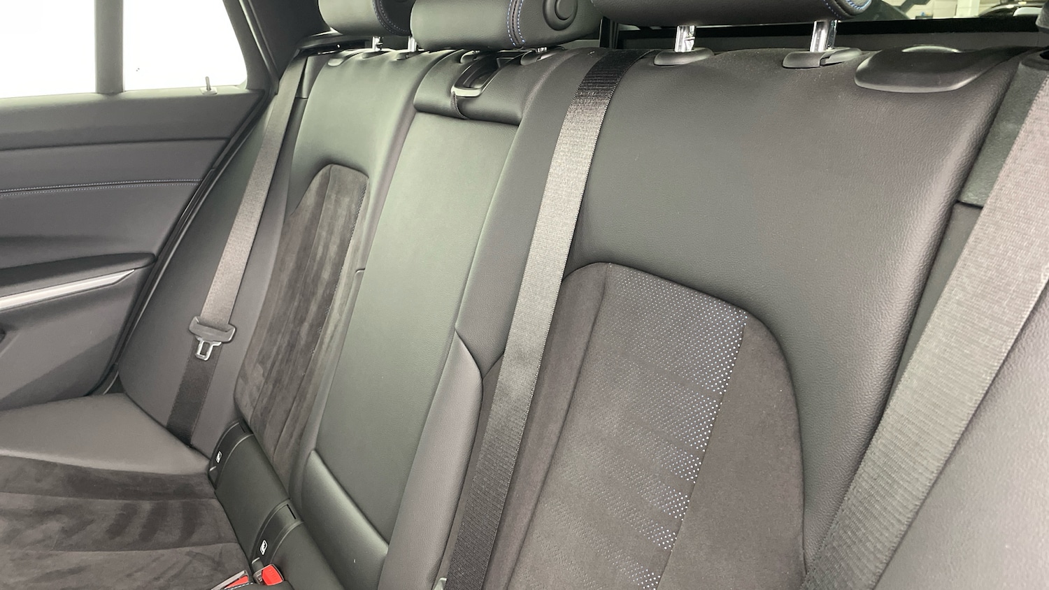 Used BMW 3 Series 2023 for sale - 76413249: Photo 12