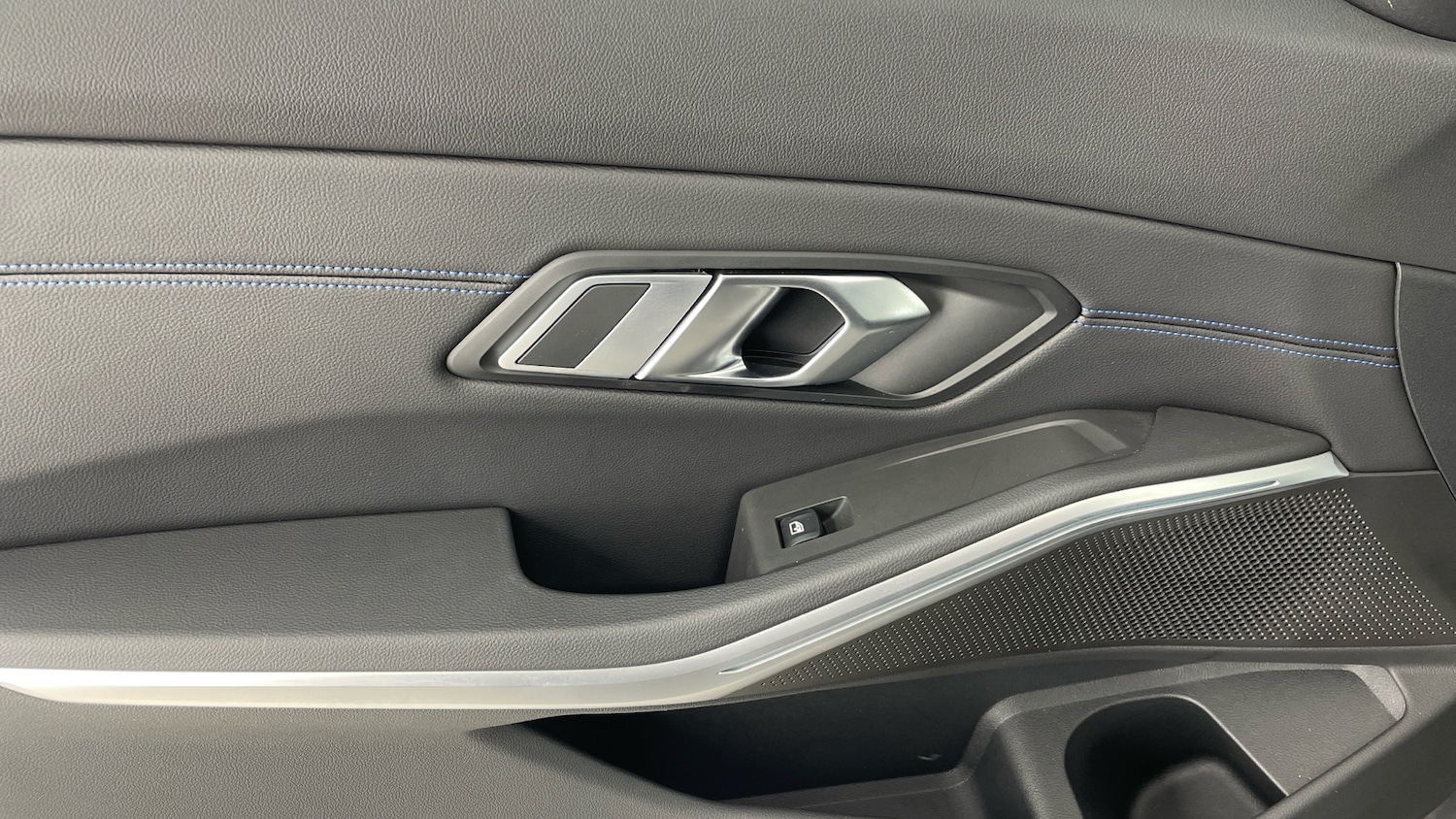 Used BMW 3 Series 2023 for sale - 76413249: Photo 26