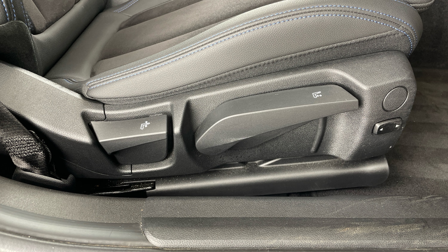 Used BMW 3 Series 2023 for sale - 76413249: Photo 57