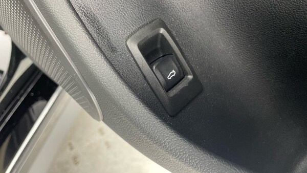 Used BMW i4 2025 for sale - 75593096: Photo 51