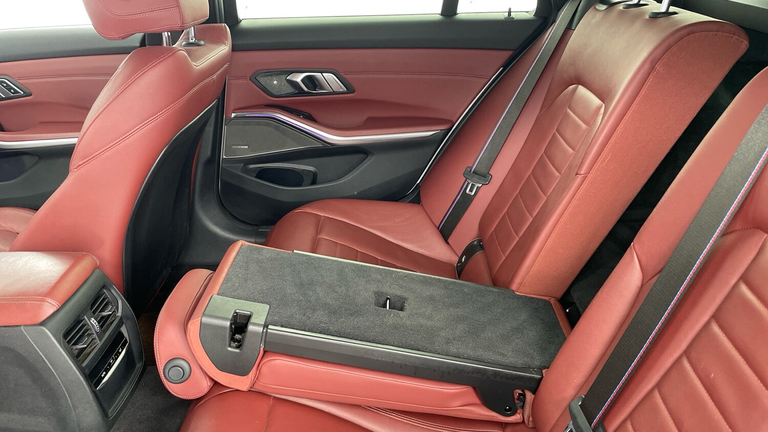 Used BMW 3 Series 2022 for sale - 76028009: Photo 35