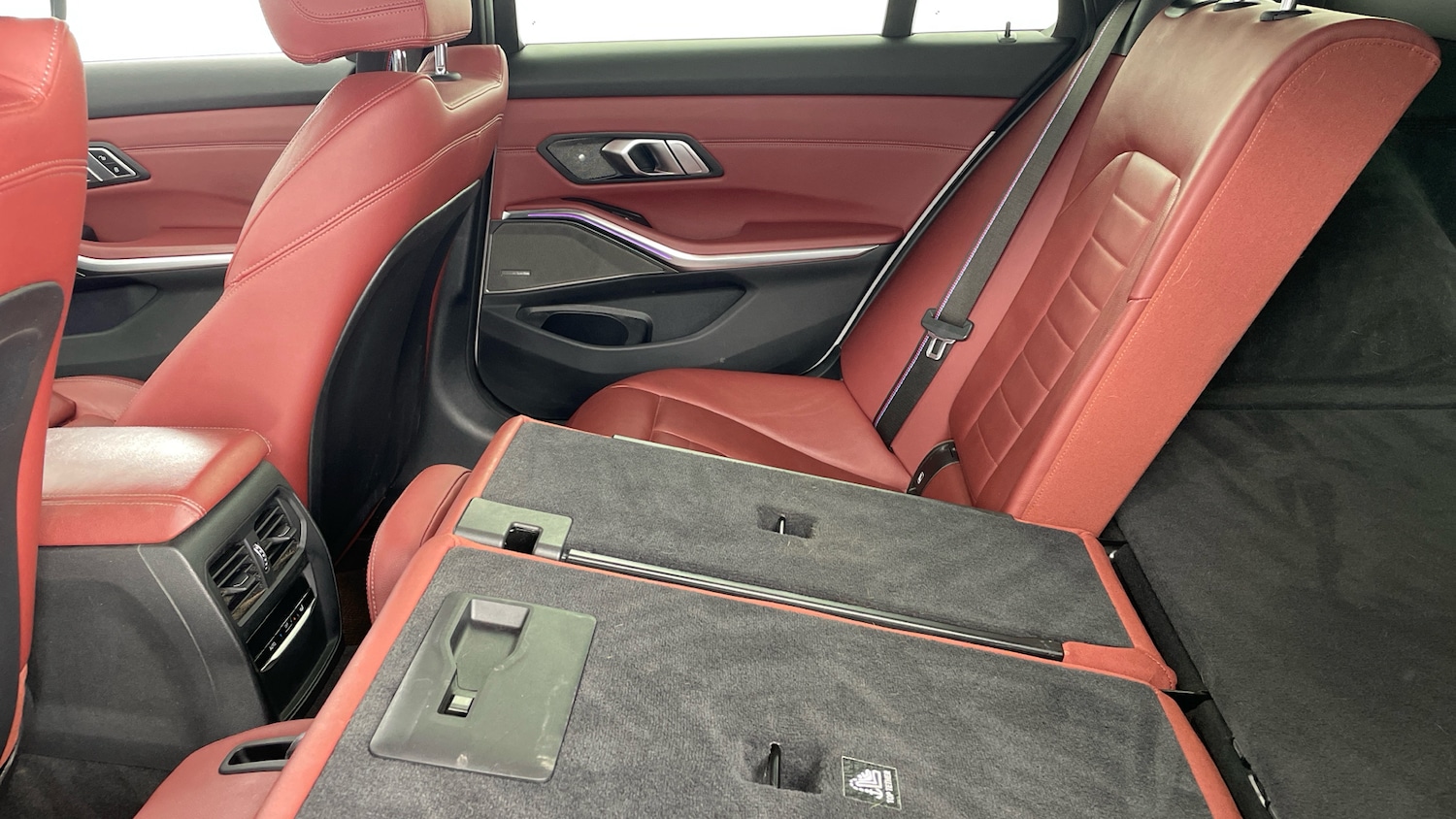 Used BMW 3 Series 2022 for sale - 76028009: Photo 37