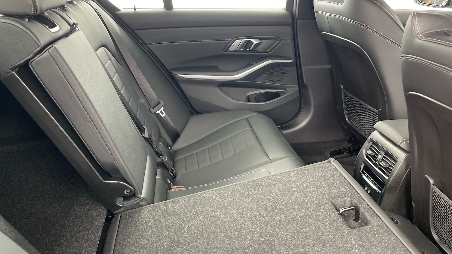 Used BMW 3 Series 2023 for sale - 76156562: Photo 48