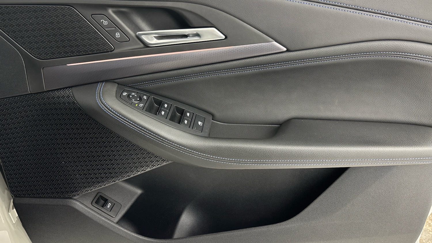 Used BMW 2 Series 2022 for sale - 77323807: Photo 8