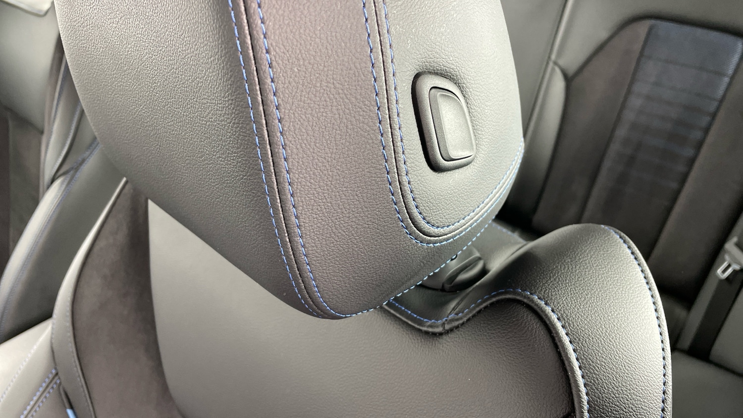 Used BMW 3 Series 2023 for sale - 77116383: Photo 29