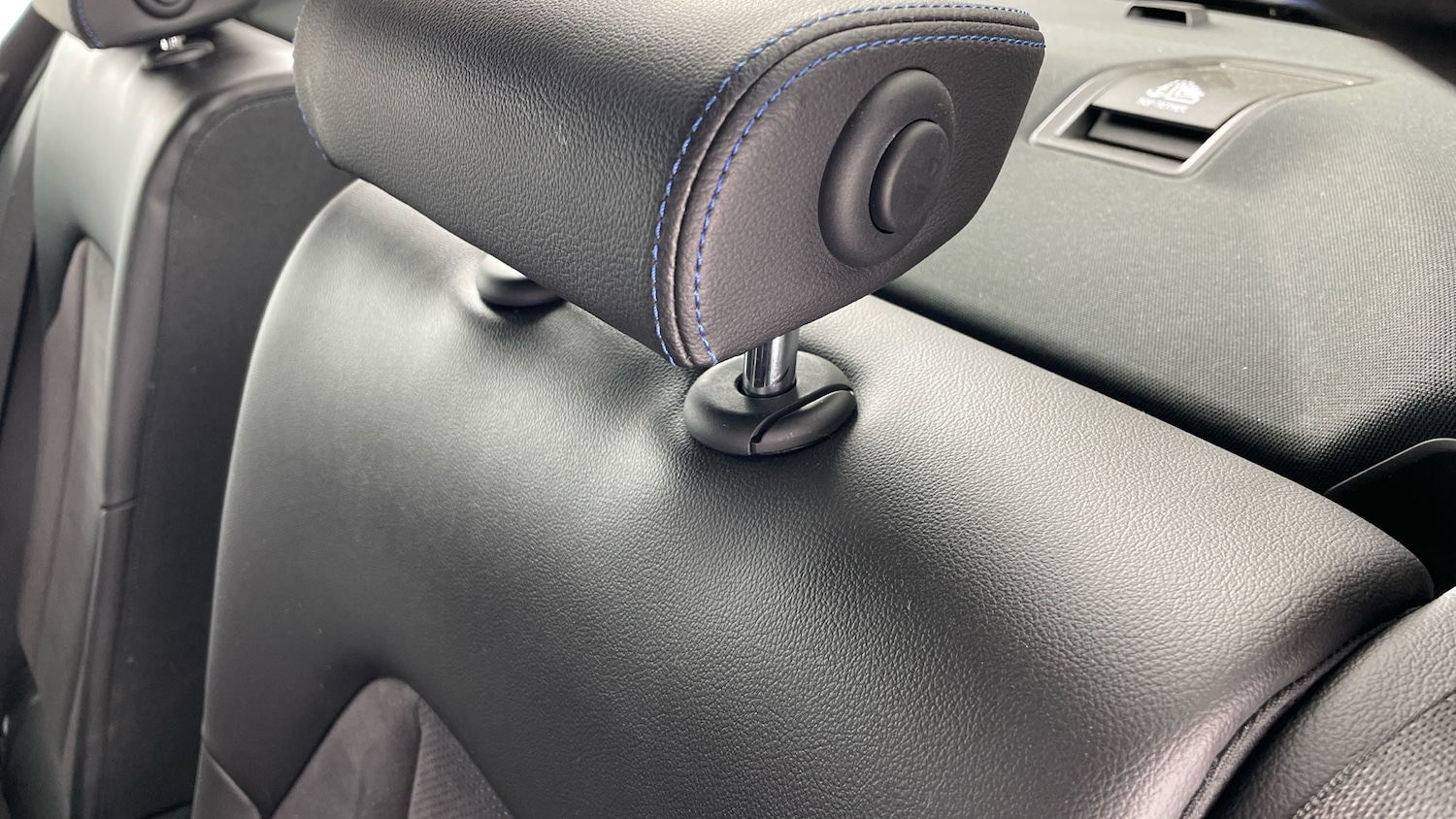 Used BMW 3 Series 2023 for sale - 77116383: Photo 38