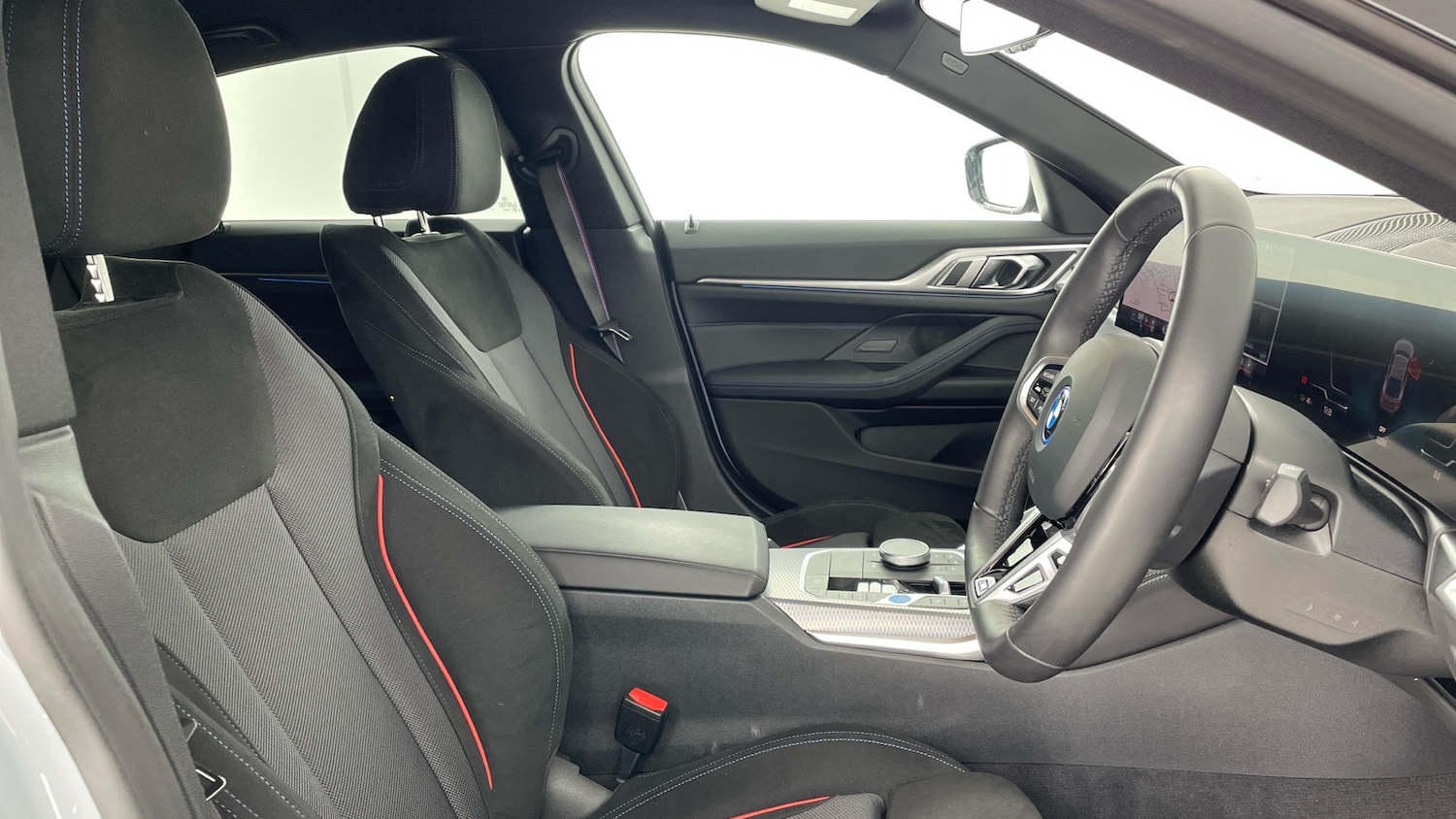 Used BMW i4 2025 for sale - 77137486: Photo 11