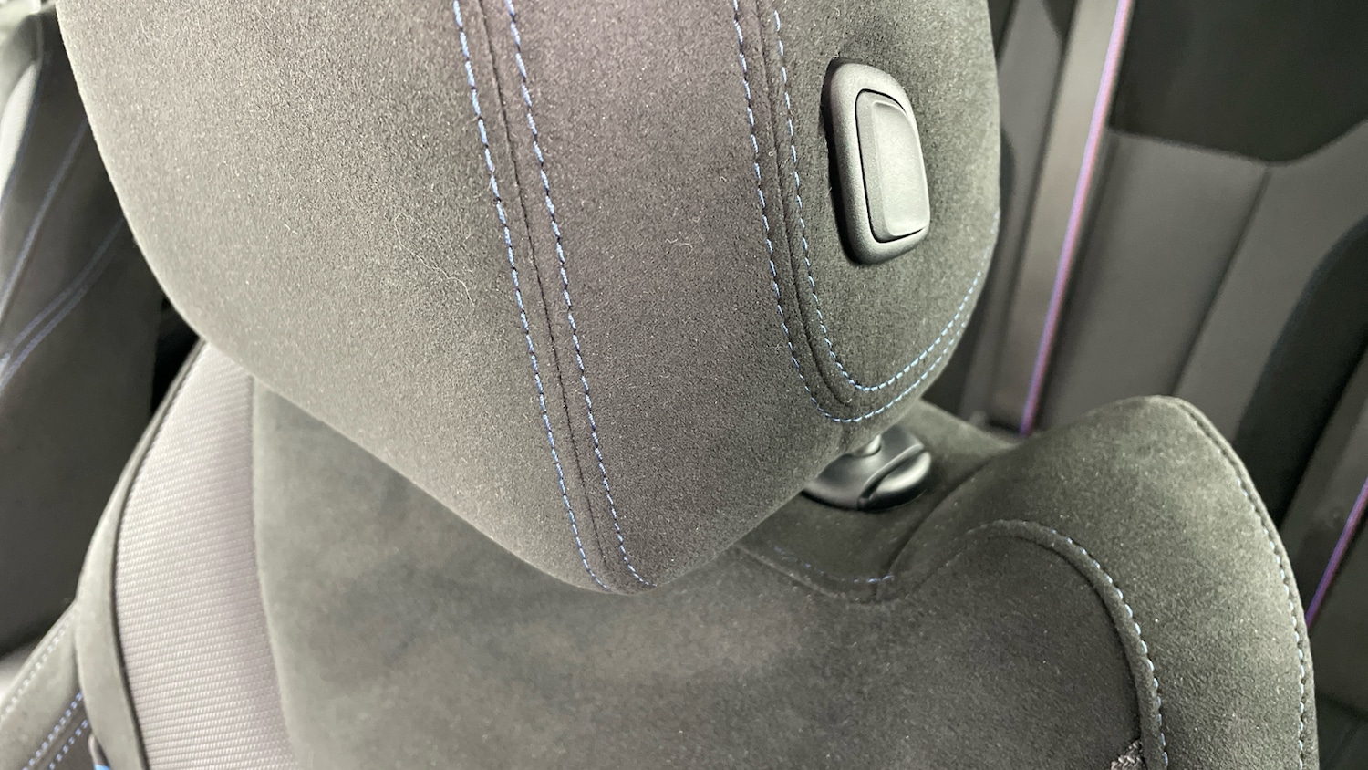 Used BMW i4 2025 for sale - 77137486: Photo 30