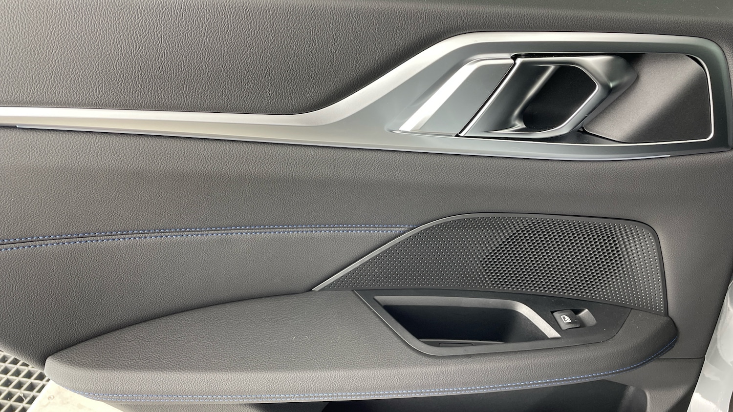 Used BMW i4 2025 for sale - 77137486: Photo 32