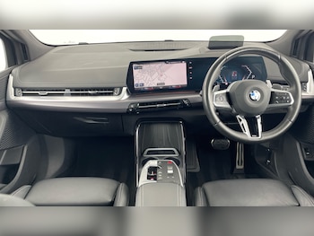 Used BMW 2 Series 2022 for sale - 75711401: Photo