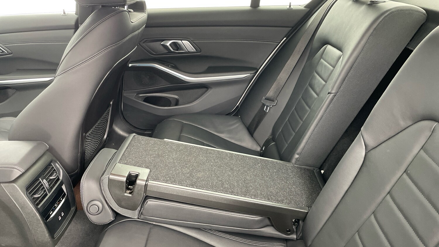 Used BMW 3 Series 2022 for sale - 77871918: Photo 36