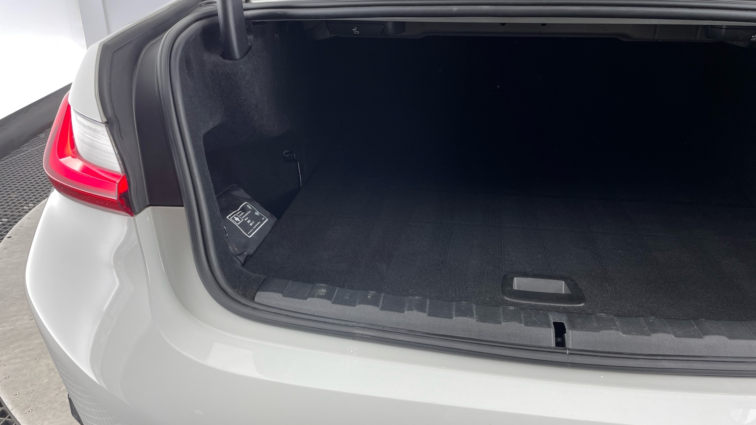 Used BMW 3 Series 2022 for sale - 77871918: Photo 38