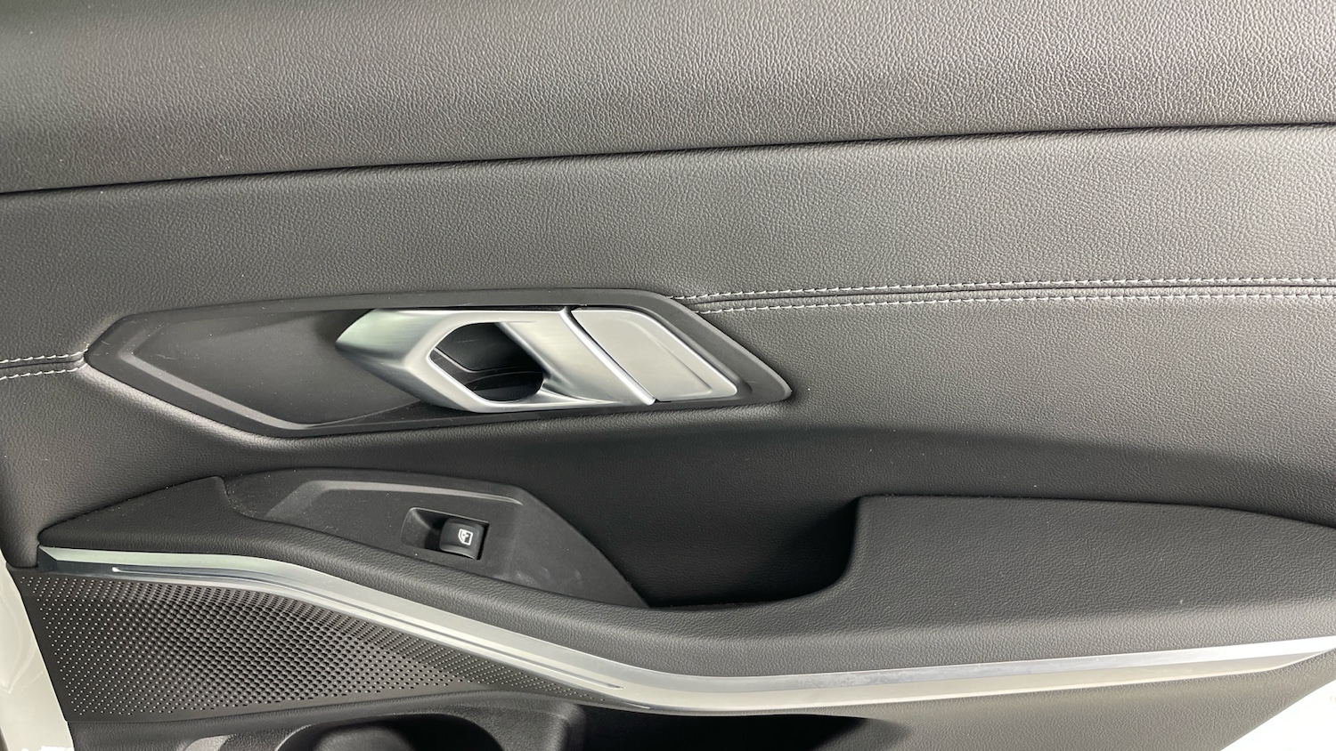 Used BMW 3 Series 2022 for sale - 77871918: Photo 44