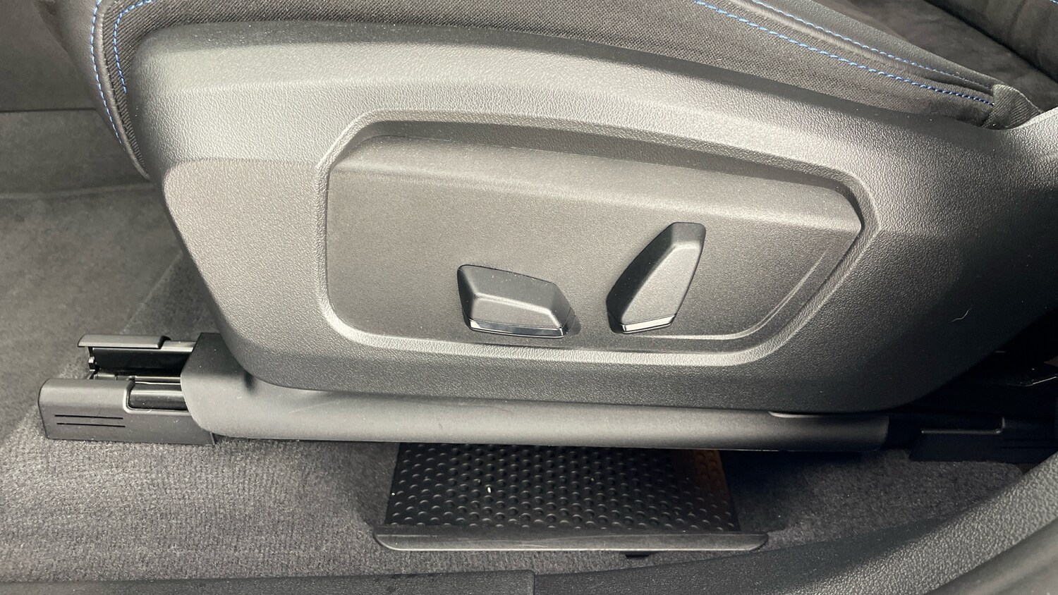 Used BMW 2 Series 2023 for sale - 76427810: Photo 27