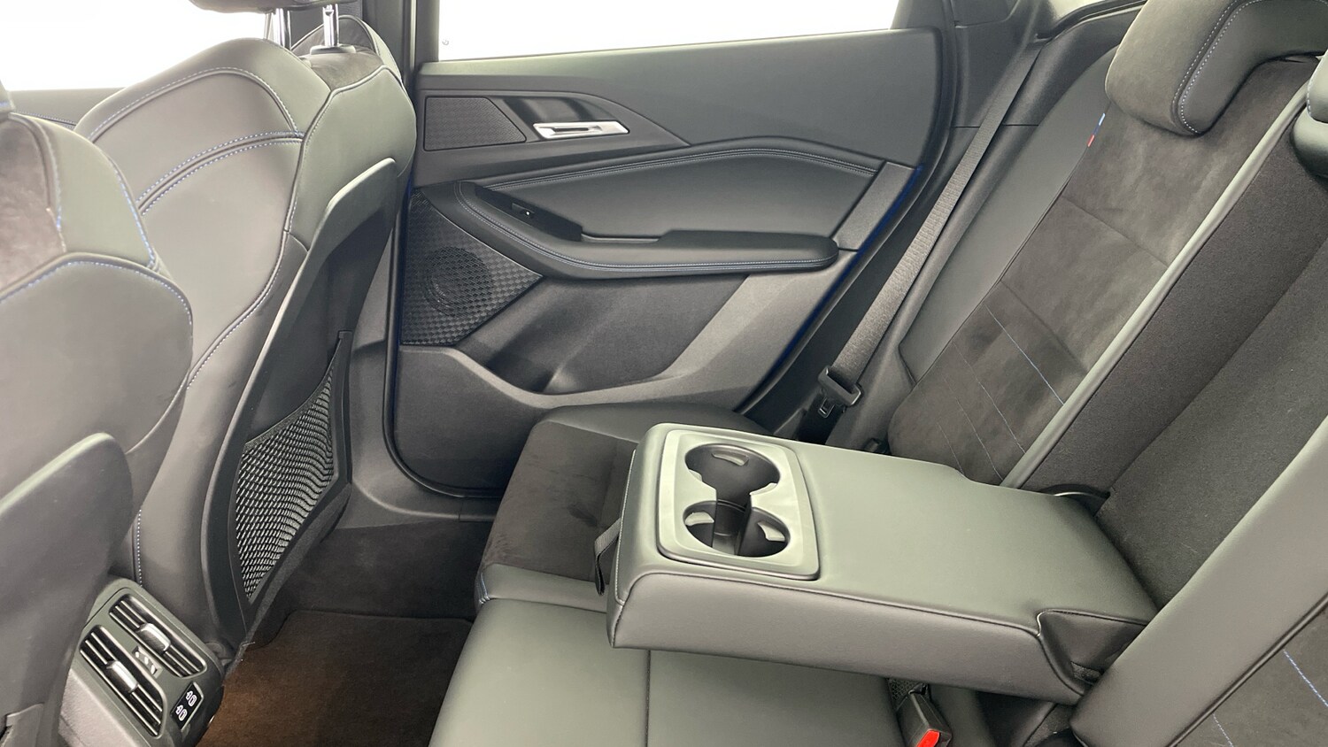 Used BMW 2 Series 2023 for sale - 76427810: Photo 35