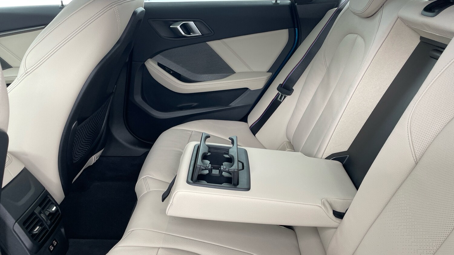 Used BMW 2 Series 2024 for sale - 76324477: Photo 35