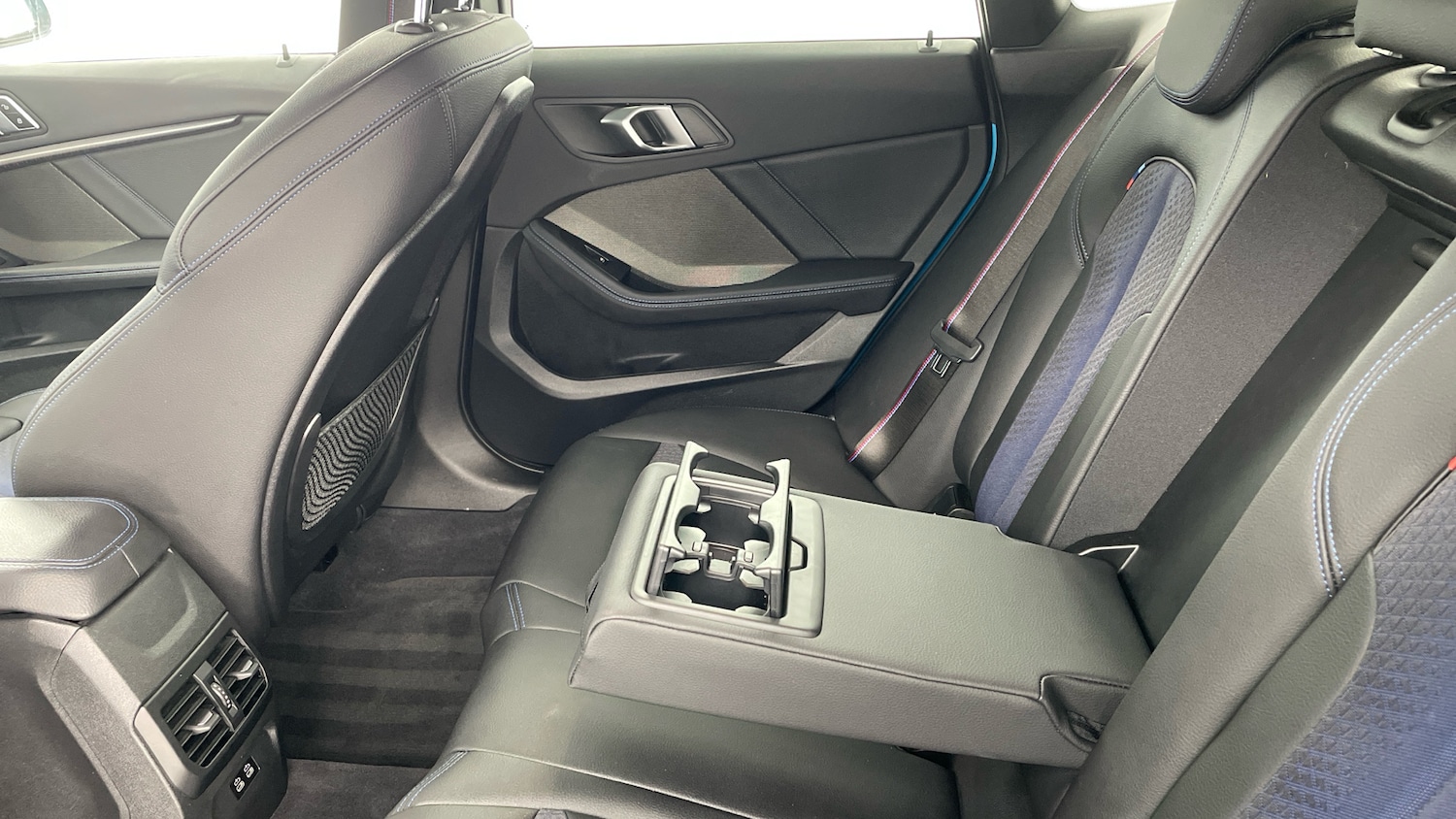 Used BMW 2 Series 2023 for sale - 77694080: Photo 37