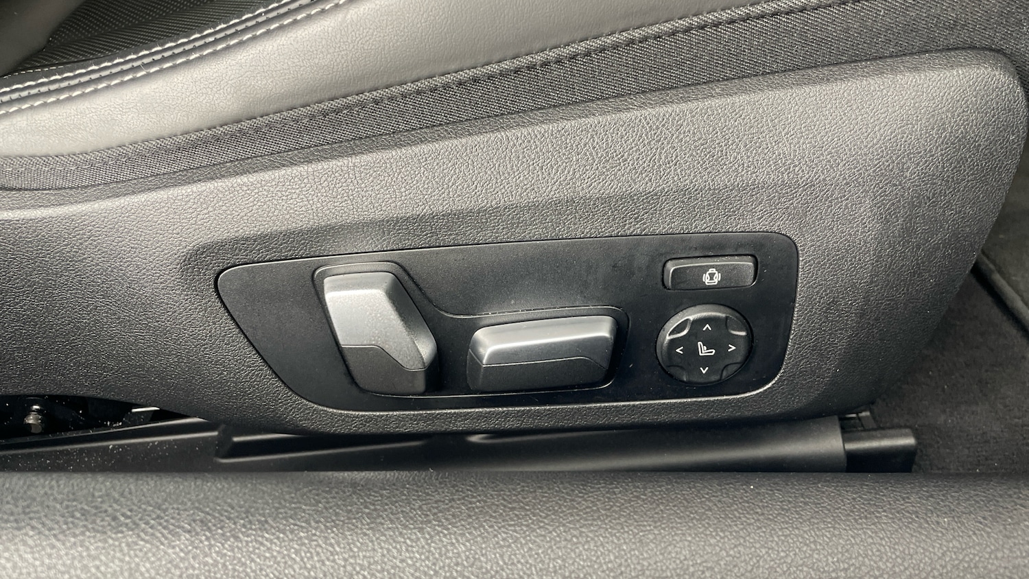 Used BMW 8 Series 2023 for sale - 77689127: Photo 44