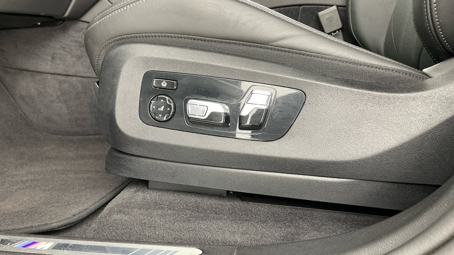 Used BMW XM 2023 for sale - 78176350: Photo 26