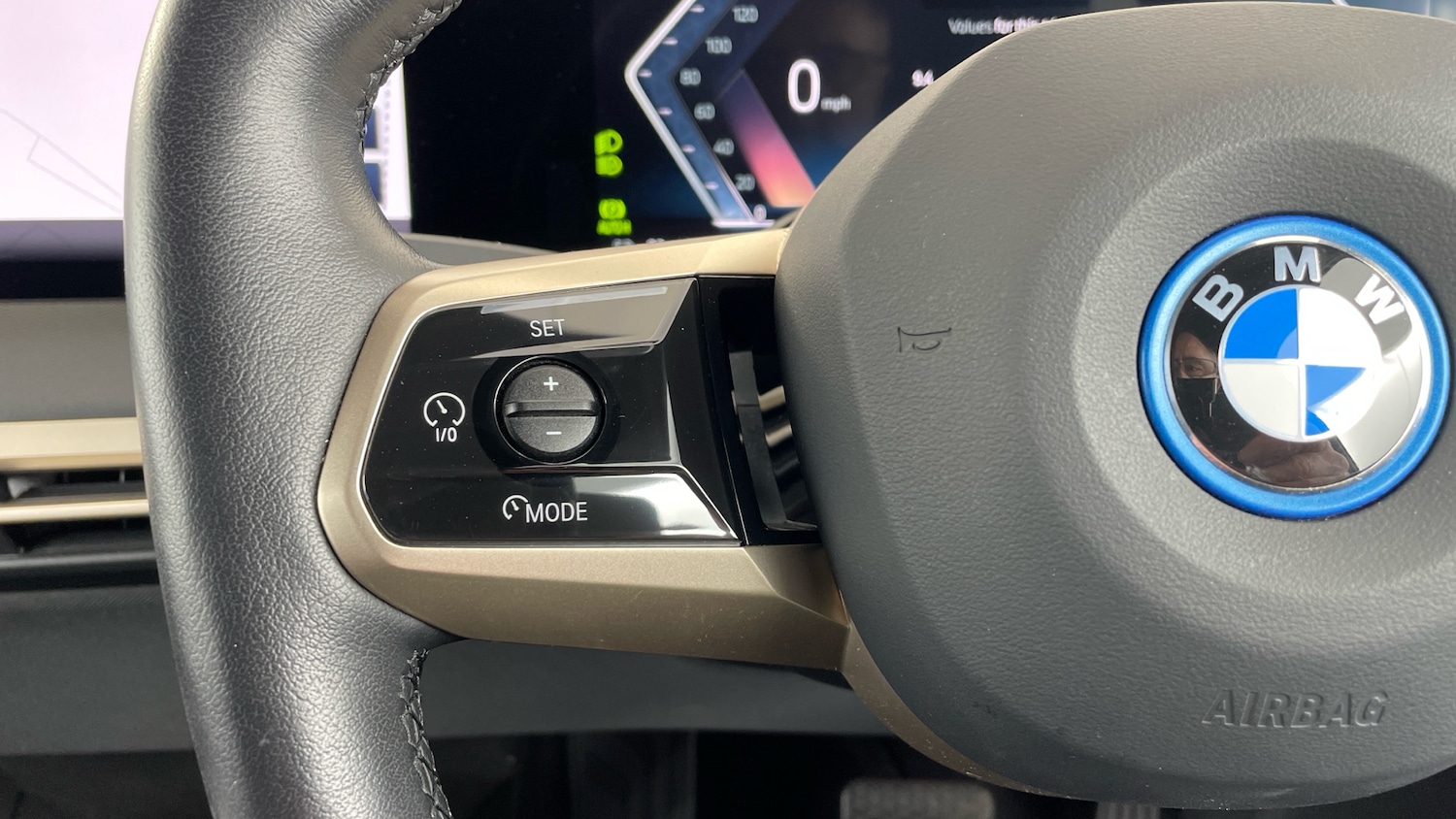 Used BMW iX 2024 for sale - 77116388: Photo 17