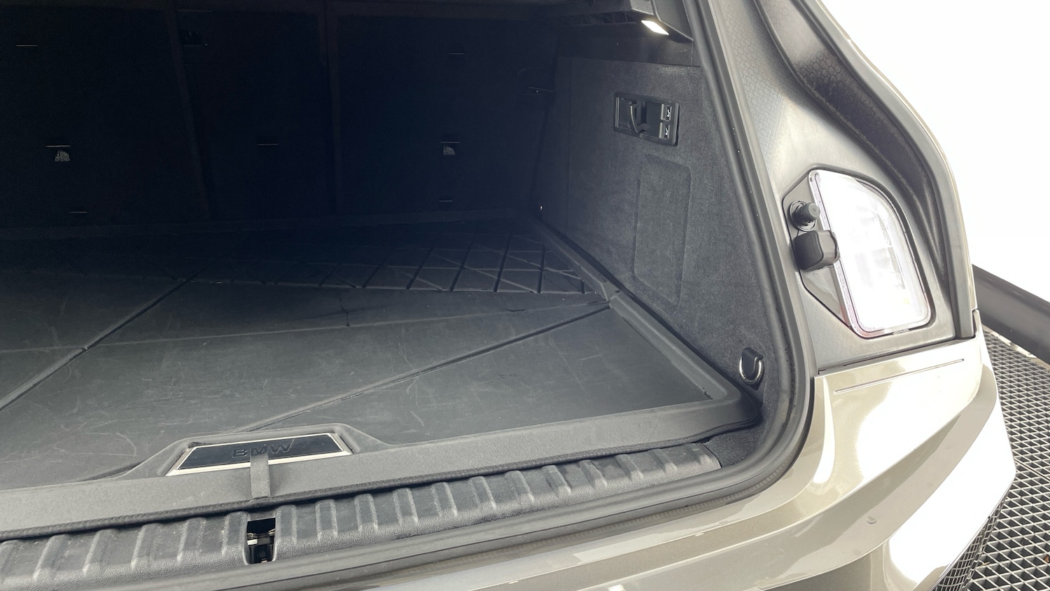 Used BMW iX 2024 for sale - 77116388: Photo 38