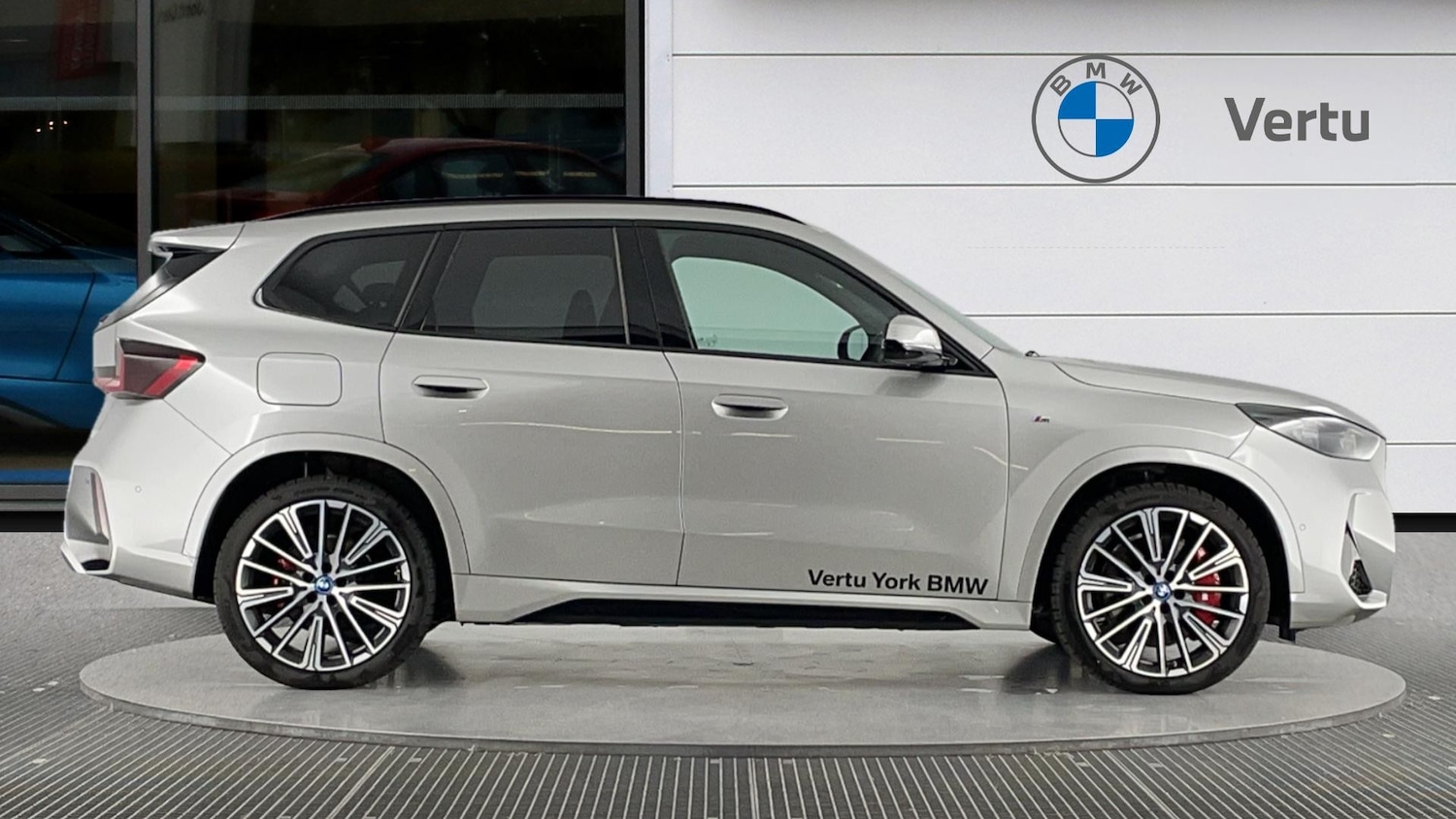 Used BMW iX1 2025 for sale - 76450276: Photo 3