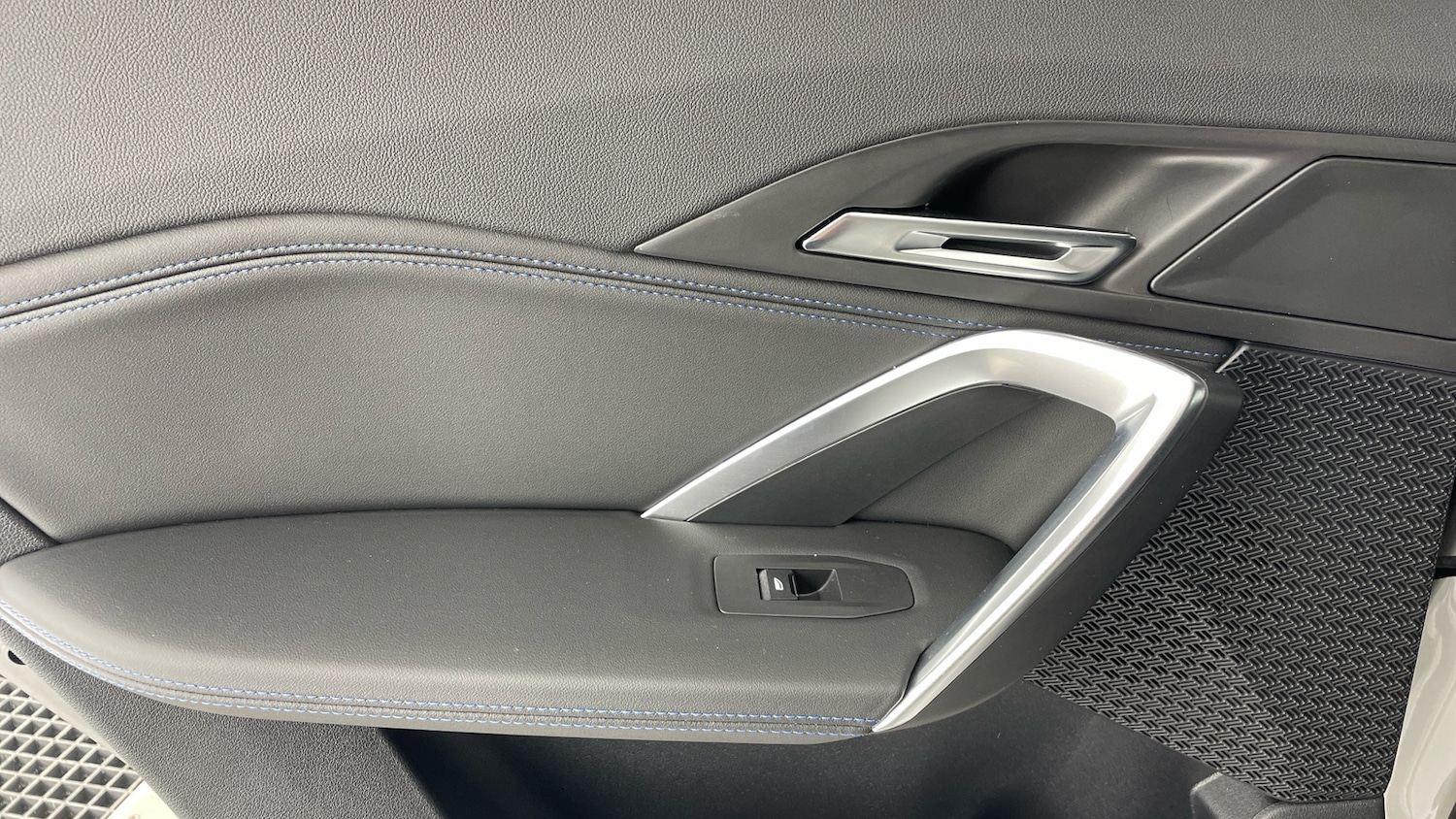 Used BMW iX1 2025 for sale - 76450276: Photo 33