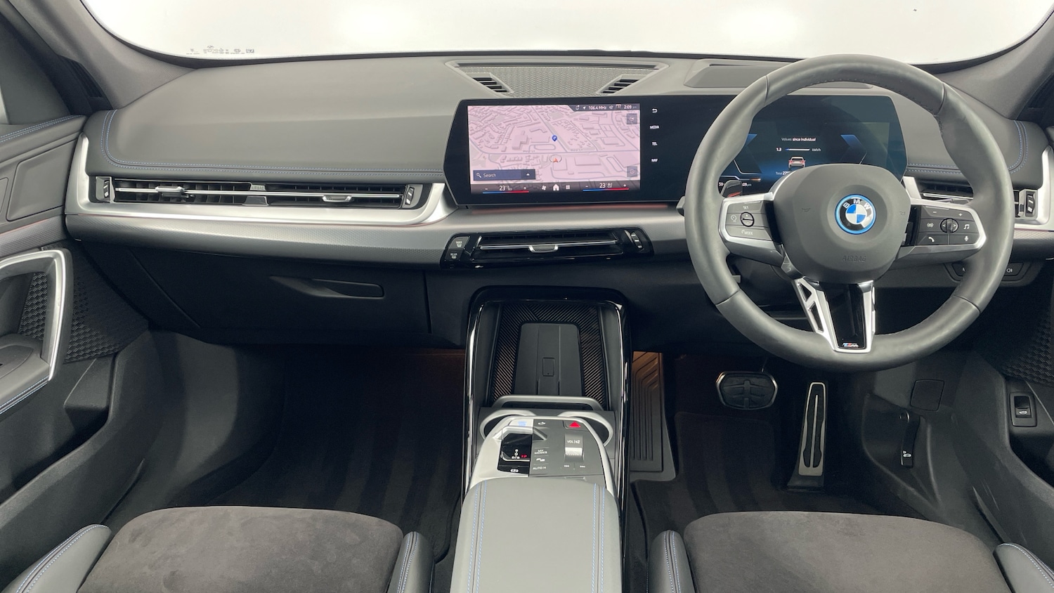 Used BMW iX1 2025 for sale - 76450276: Photo 4