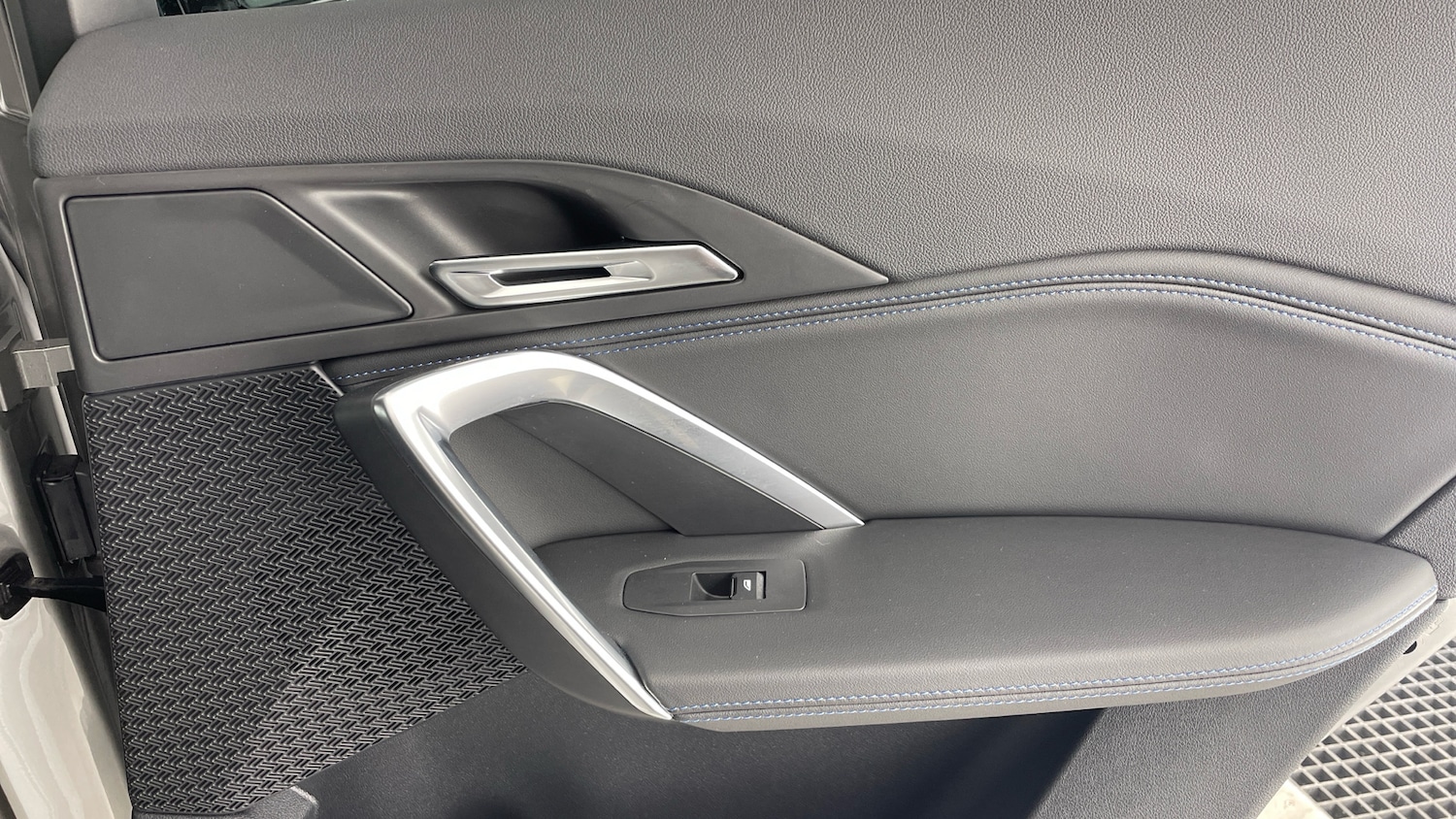 Used BMW iX1 2025 for sale - 76450276: Photo 50