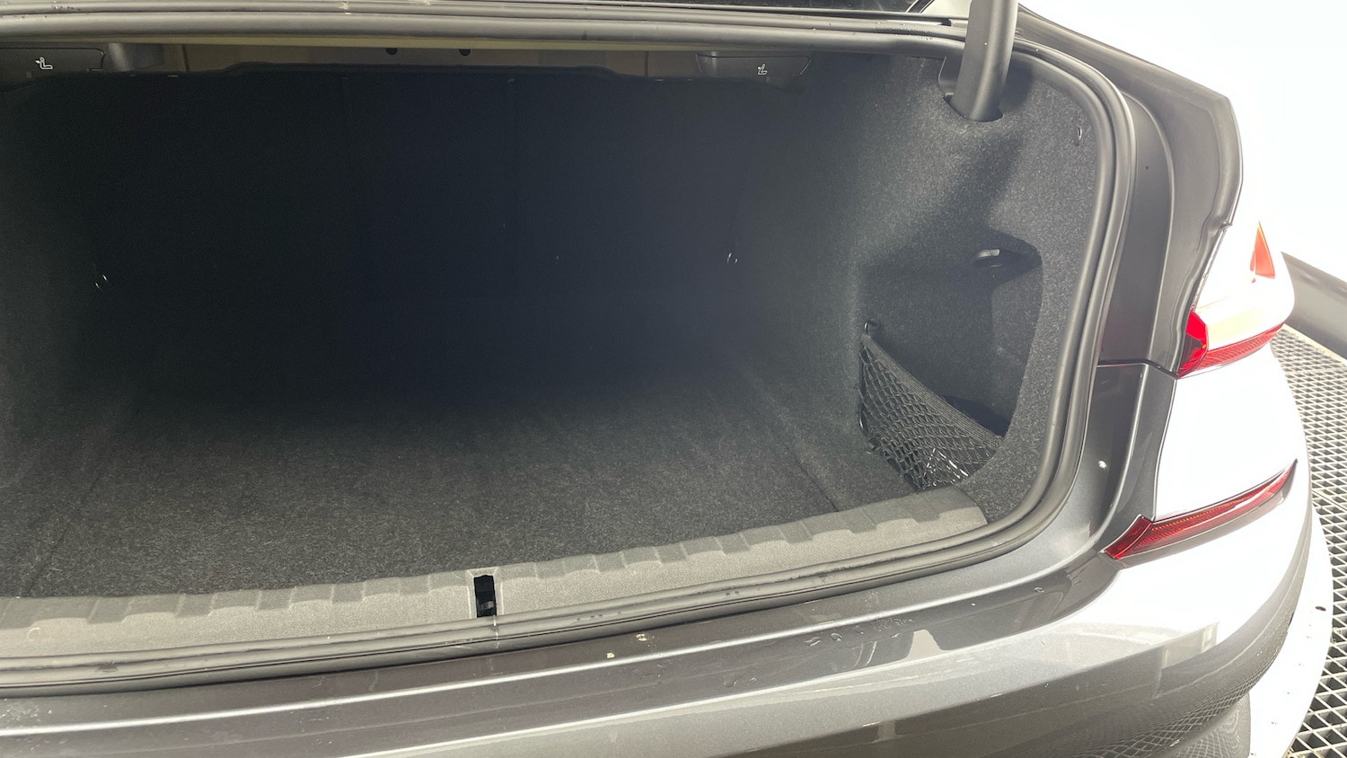 Used BMW 3 Series 2020 for sale - 76748025: Photo 42