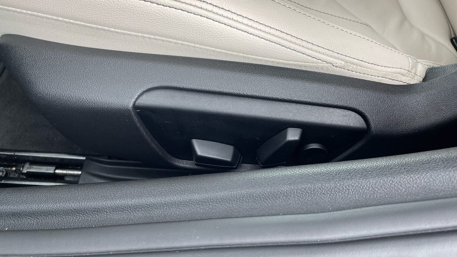 Used BMW Z4 2024 for sale - 77501189: Photo 28