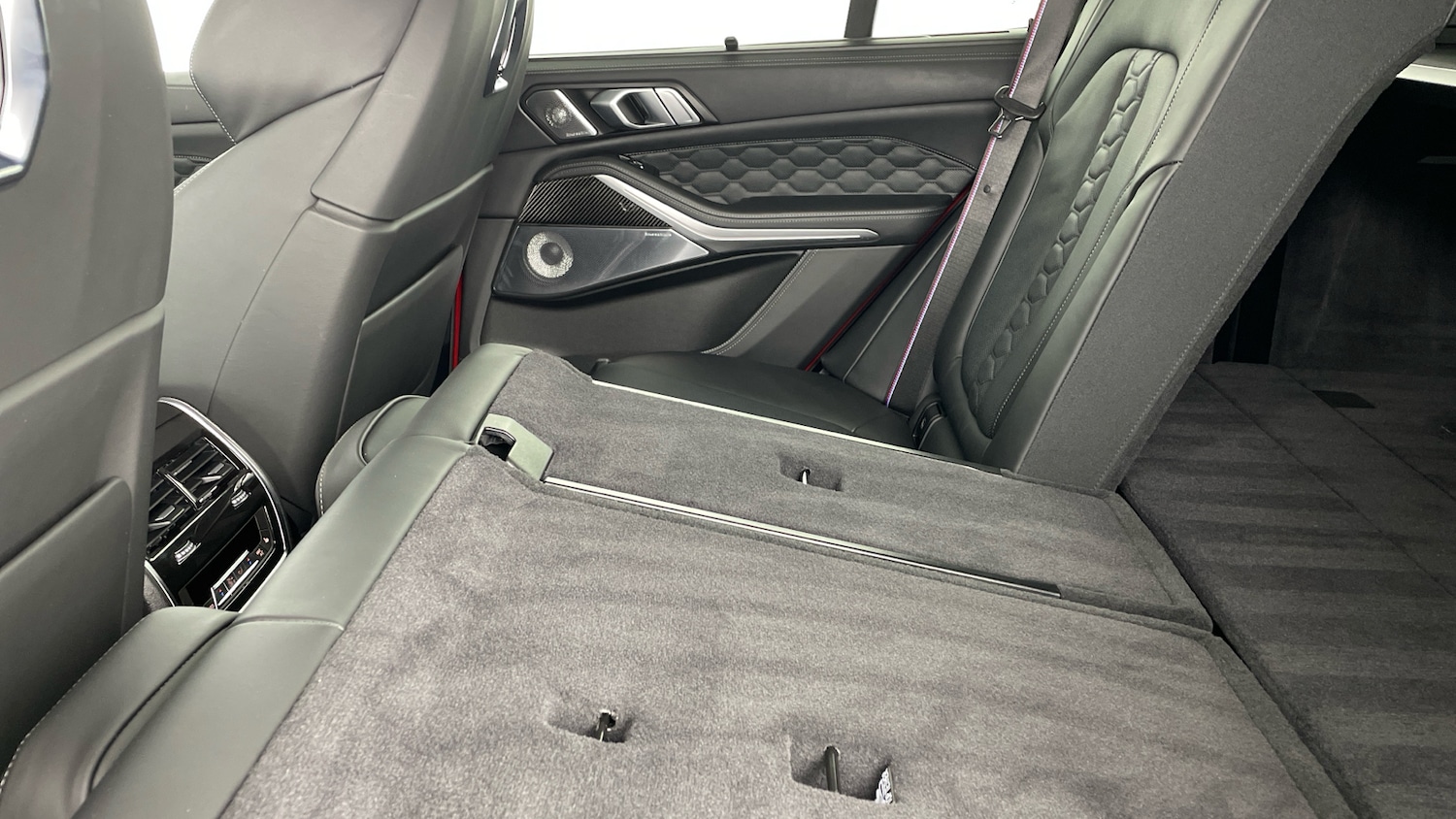 Used BMW X5 M 2025 for sale - 77435610: Photo 41