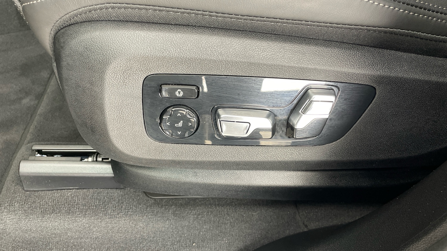 Used BMW X5 2024 for sale - 77988952: Photo 30