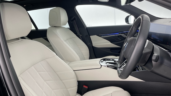 Used BMW i5 2025 for sale - 76234546: Photo 11