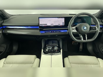 Used BMW i5 2025 for sale - 76234546: Photo 4