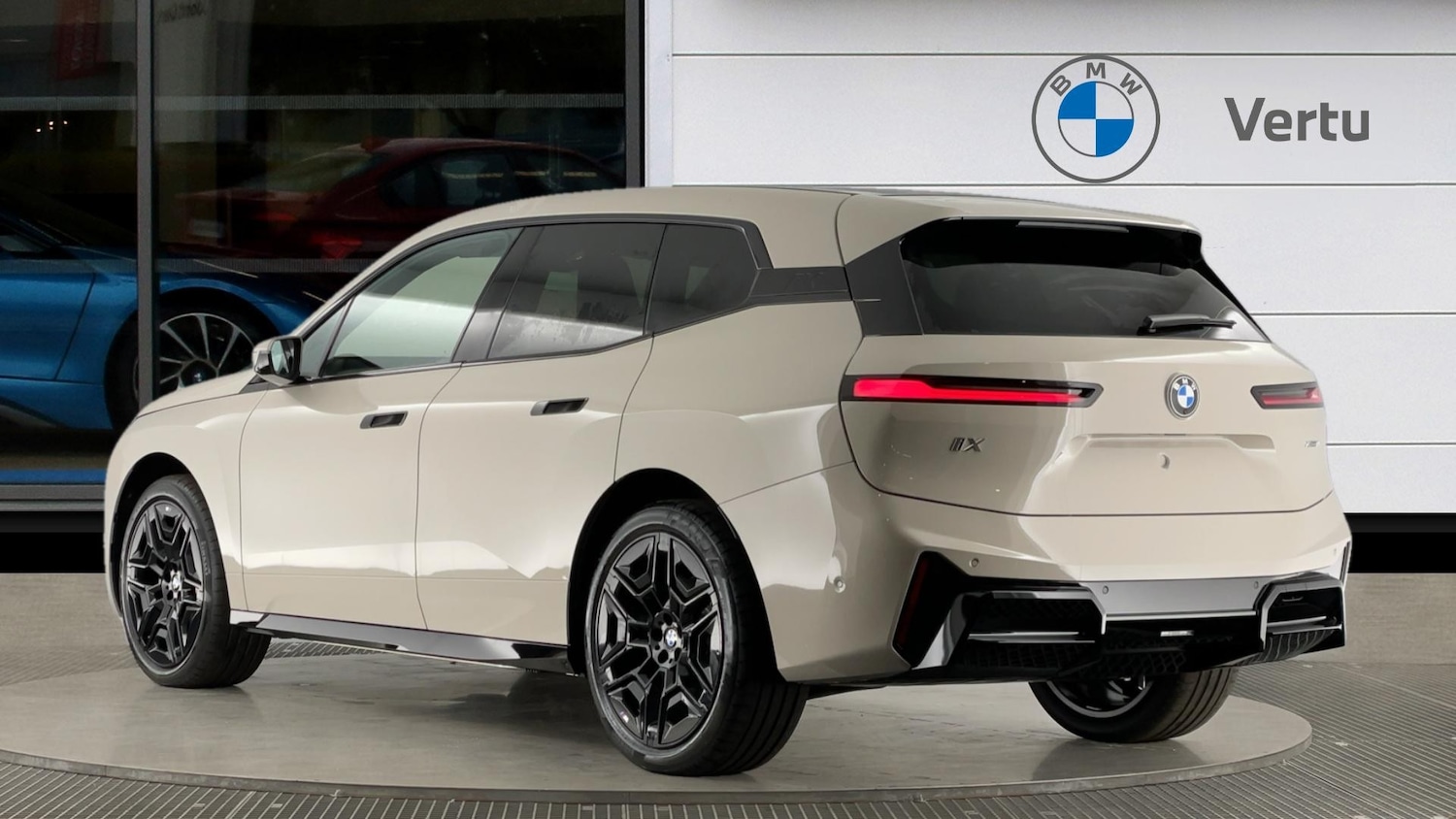 Used BMW iX 2025 for sale - 76477786: Photo 2