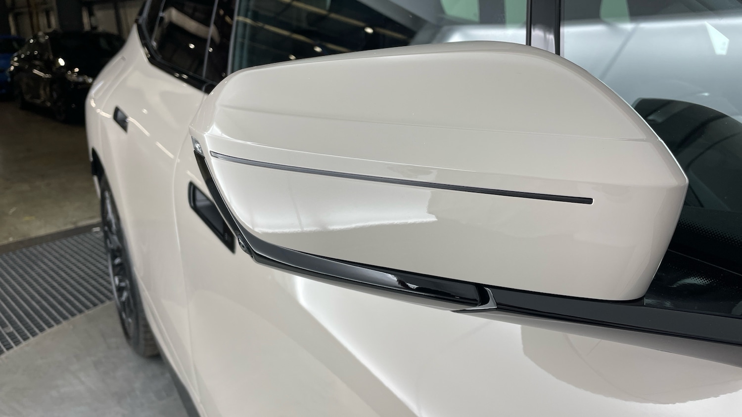 Used BMW iX 2025 for sale - 76477786: Photo 24