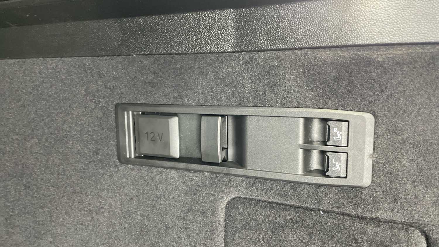 Used BMW iX 2025 for sale - 76477786: Photo 26