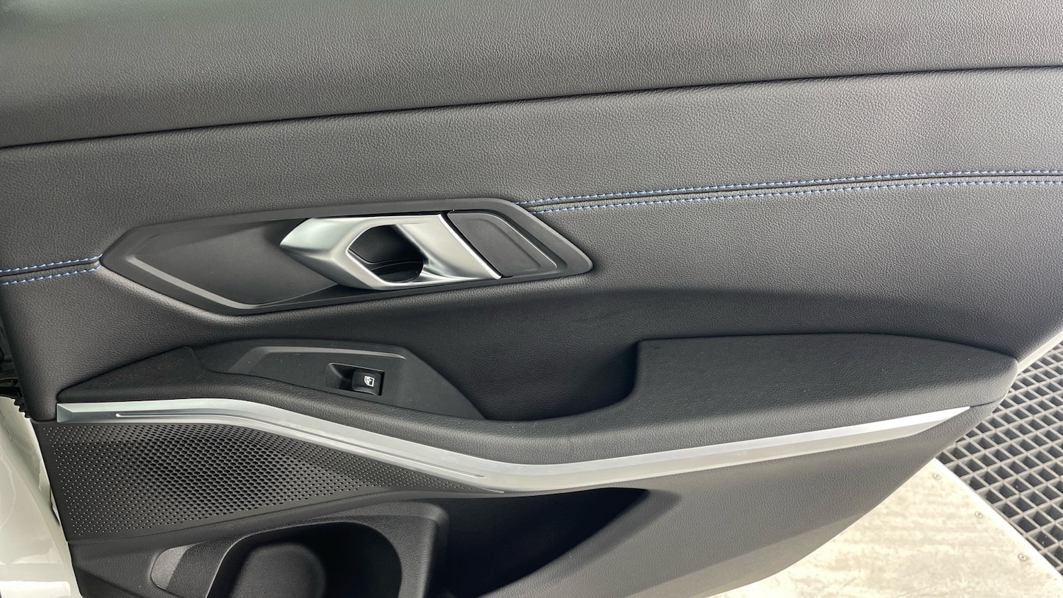 Used BMW 3 Series 2024 for sale - 76455141: Photo 47