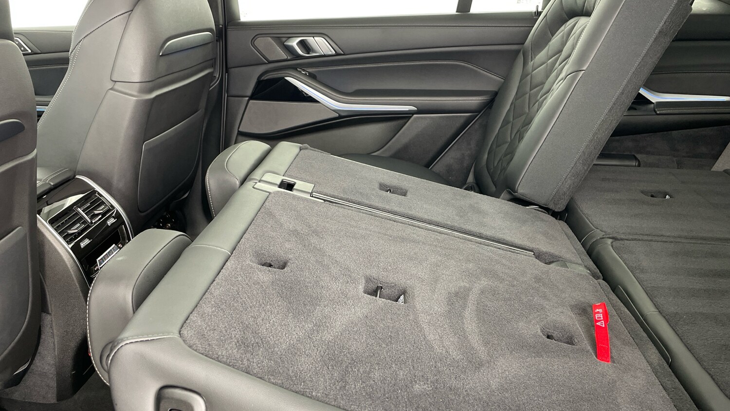 Used BMW X7 2024 for sale - 77873177: Photo 40