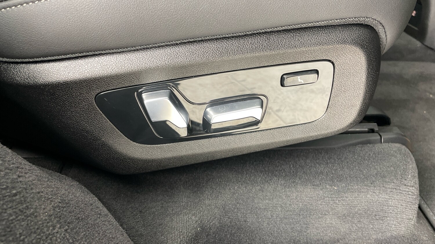 Used BMW X7 2024 for sale - 77873177: Photo 53