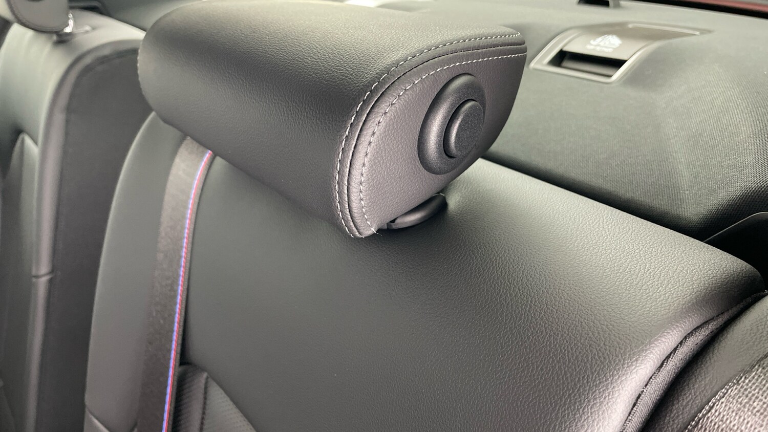 Used BMW 3 Series 2025 for sale - 77069208: Photo 38