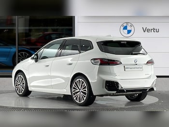 Used BMW 2 Series 2024 for sale - 76892878: Photo